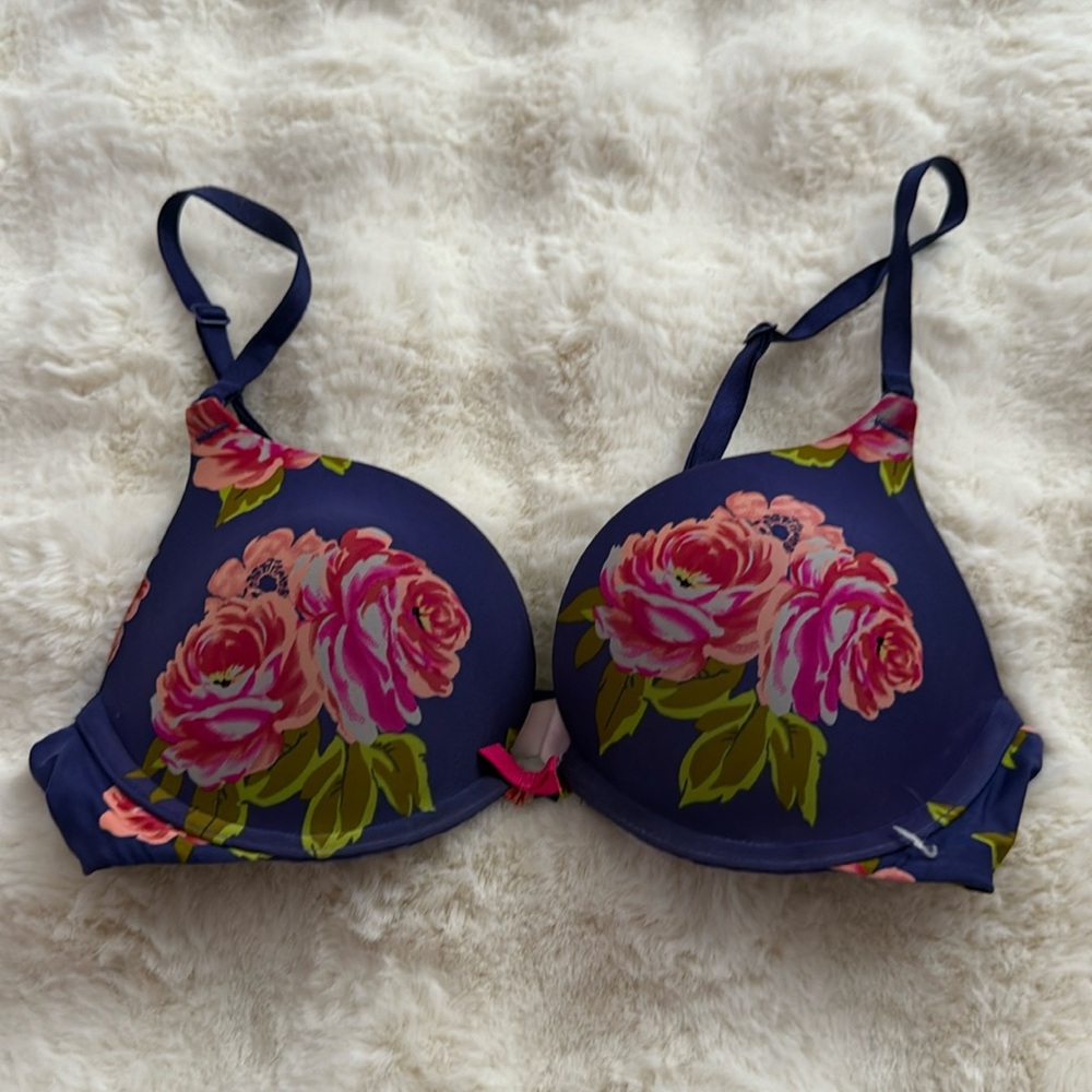 Victoria Secret Flower Bra